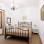 Kaminia Homes *