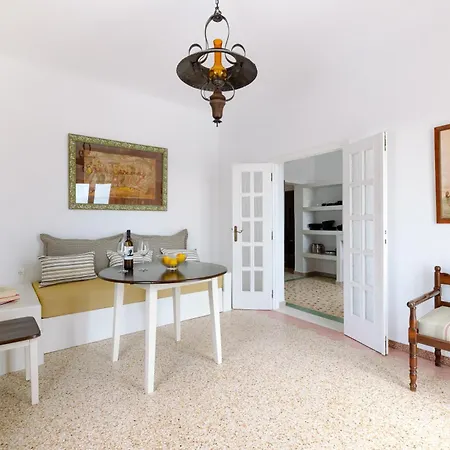 Kaminia Homes * Éxo Goniá