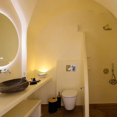 Kaminia Homes * Éxo Goniá