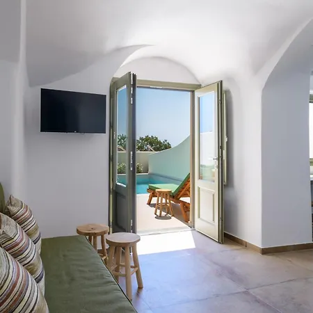 Villa Kaminia Homes
