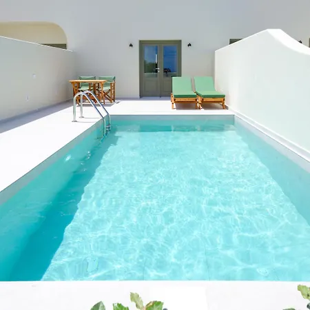 Villa Kaminia Homes *