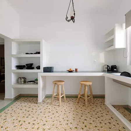 Kaminia Homes Éxo Goniá