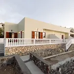 Kaminia Homes Villa